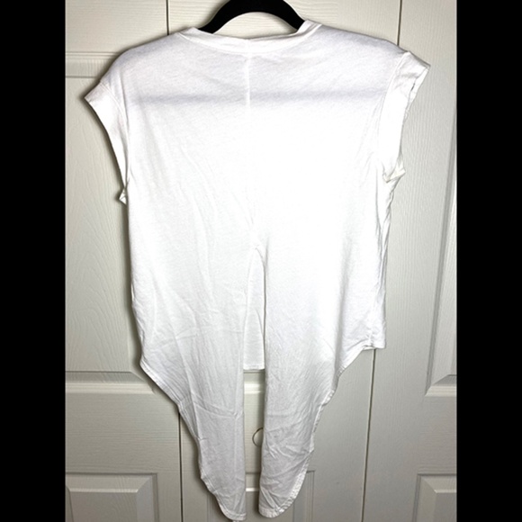 NWOT- TIE BACK CROP TEE - Picture 2 of 4